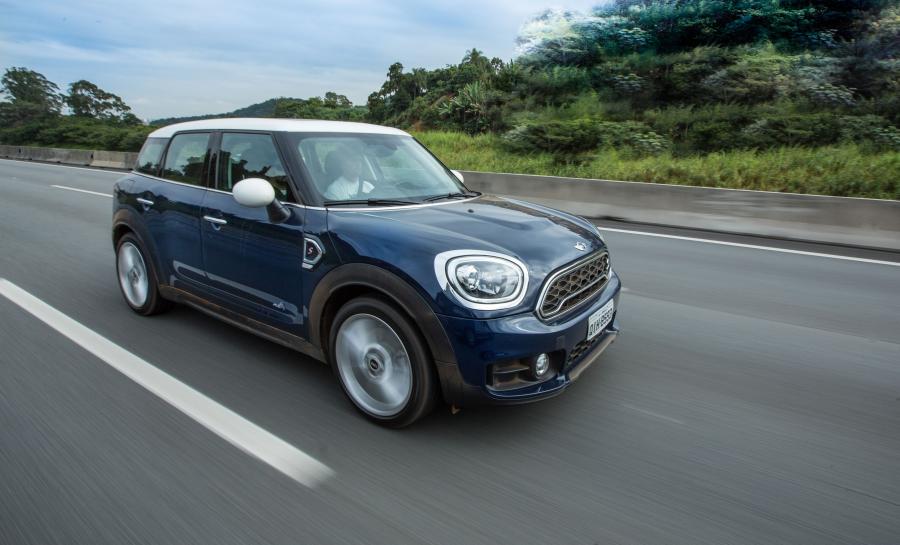  Mini Cooper S Countryman ALL4 2017 года  (LA) (фото 13 из 21)